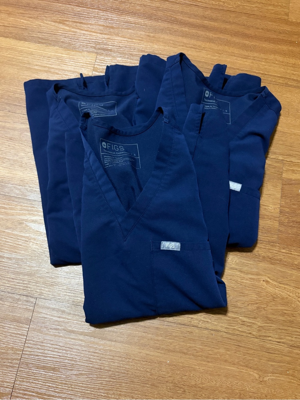 FIGS Navy Scrub Tops Catalina One Pocket EUC Size Small Lot of 3 Together